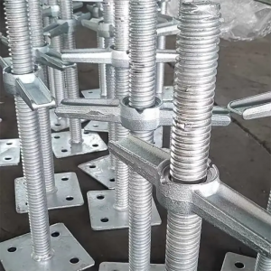 Galvanized Hollow and Solid Scaffolding Adjustable Jacks Base