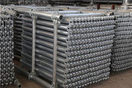 Ringlock scaffolding