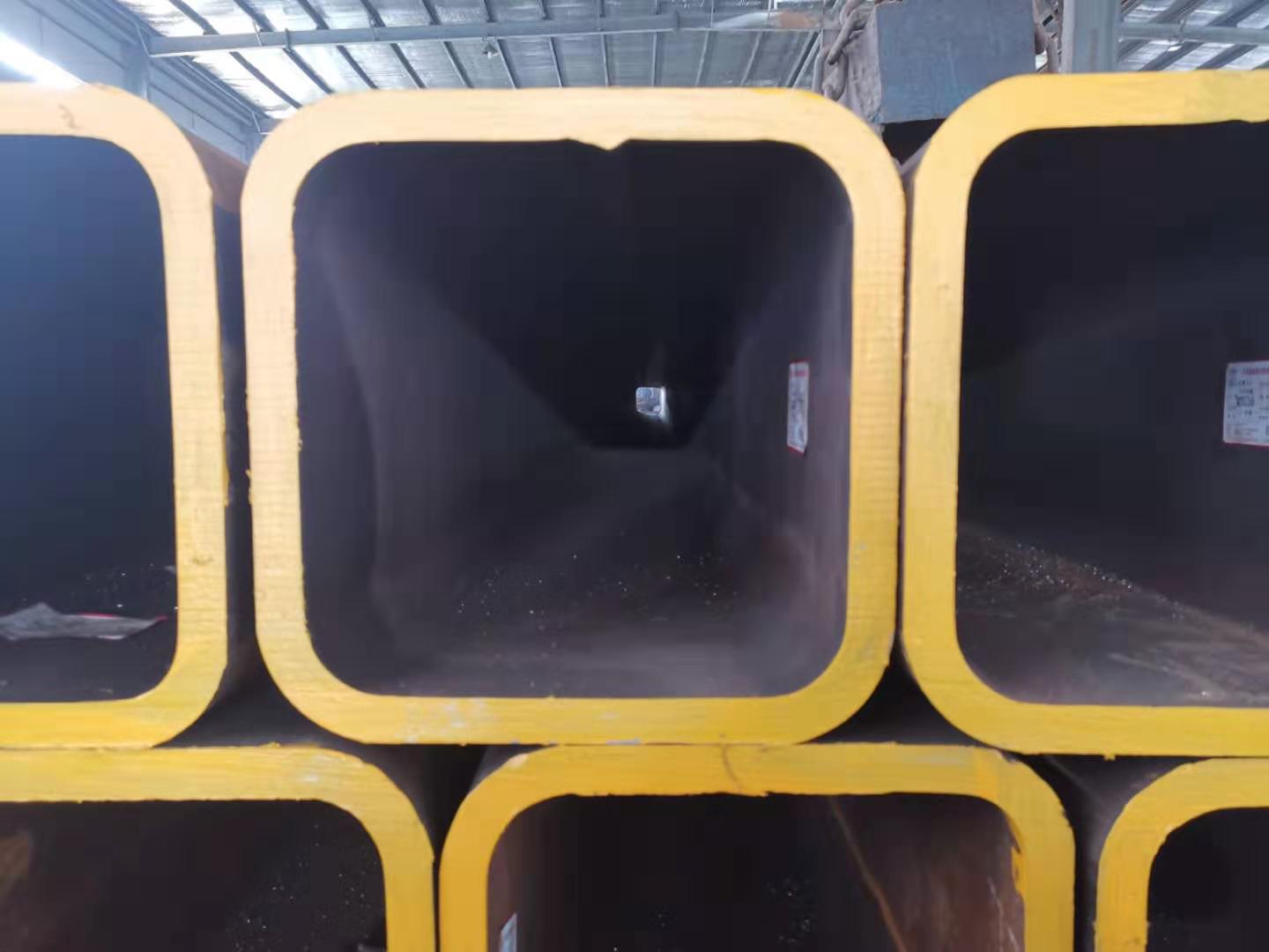 	 Submerged Arc Welding Square Pipe 2